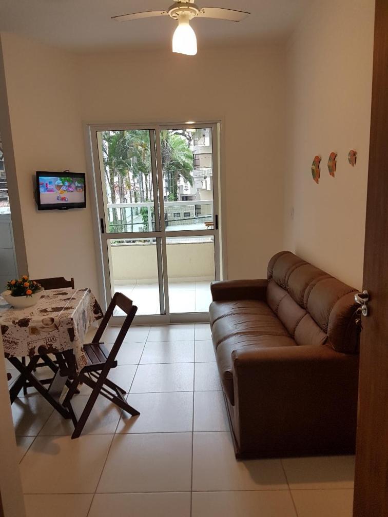 Condominio Newton Ximenes 30 Metros Da Praia Ubatuba Pokój zdjęcie